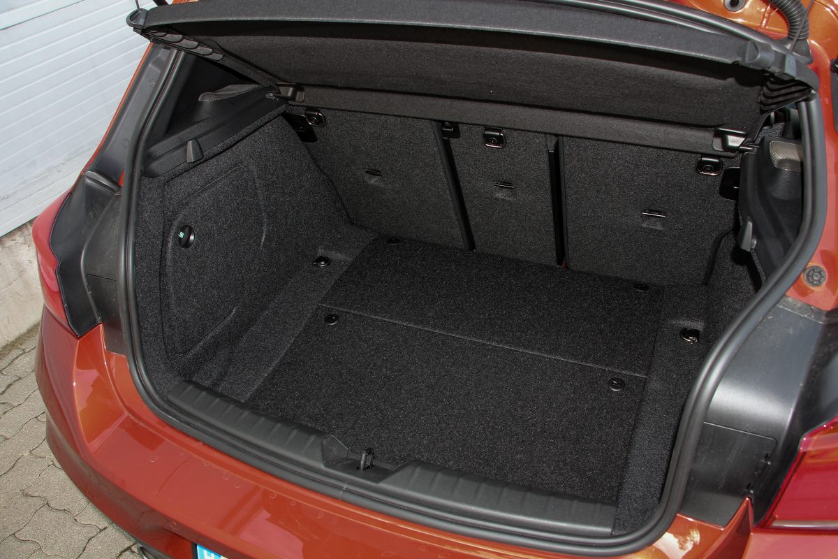 BMW 1-ES SOROZAT