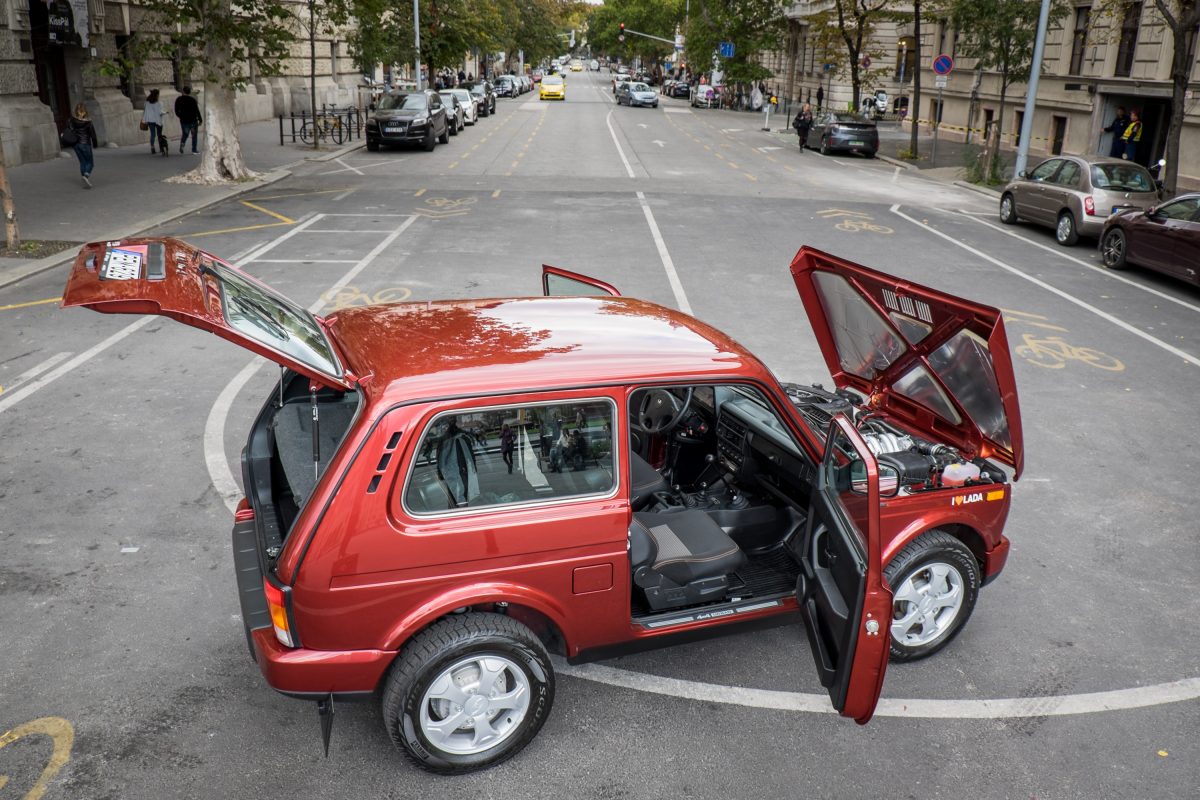 LADA NIVA