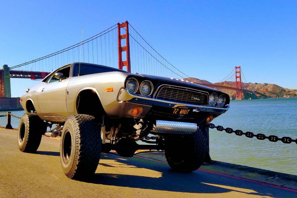 DODGE CHALLENGER