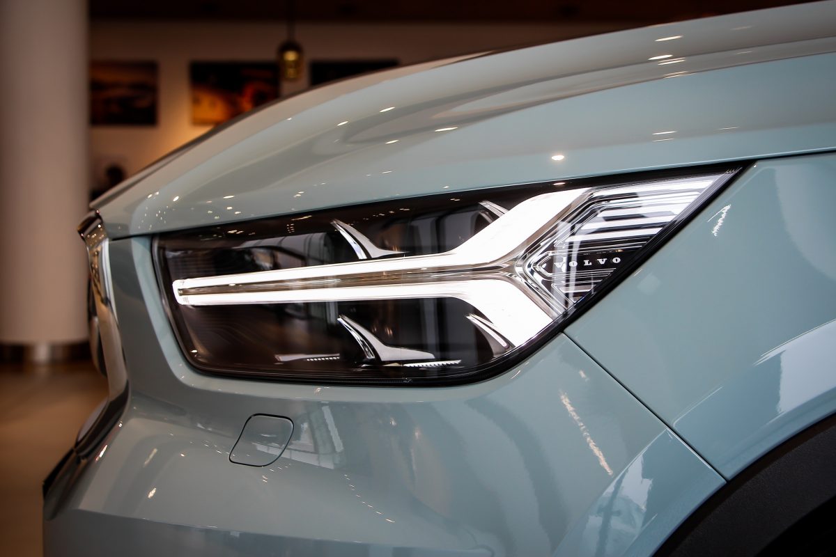 VOLVO