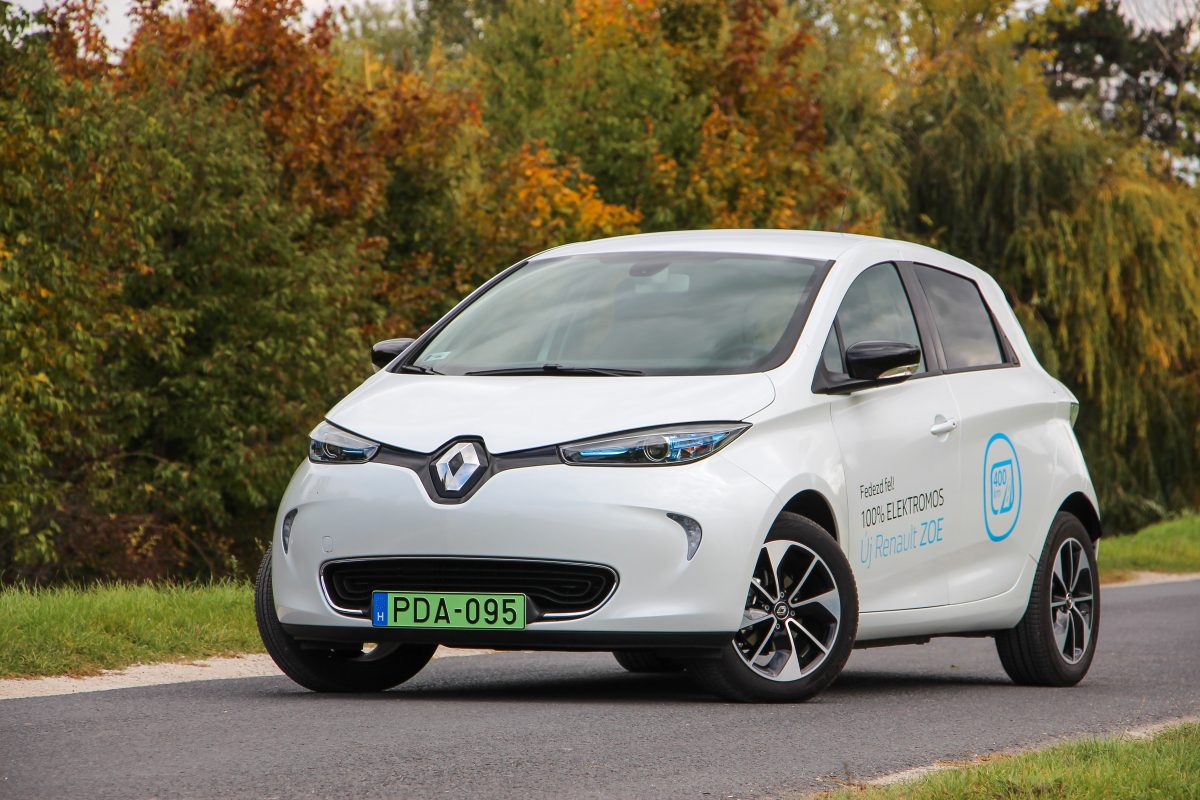 RENAULT ZOE