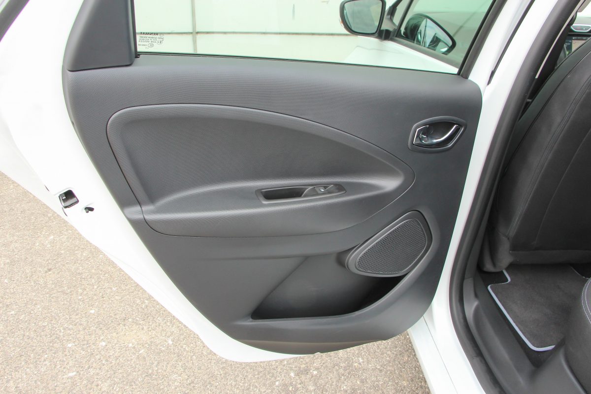 RENAULT ZOE