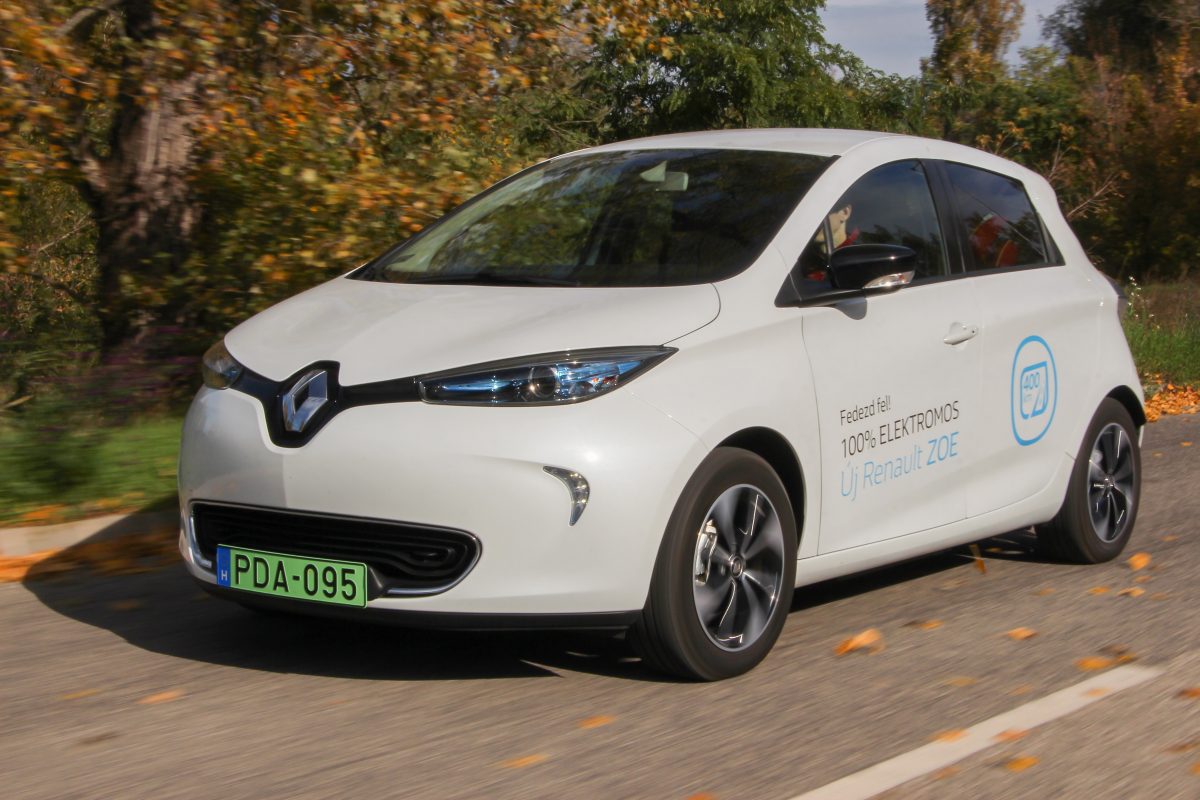RENAULT ZOE