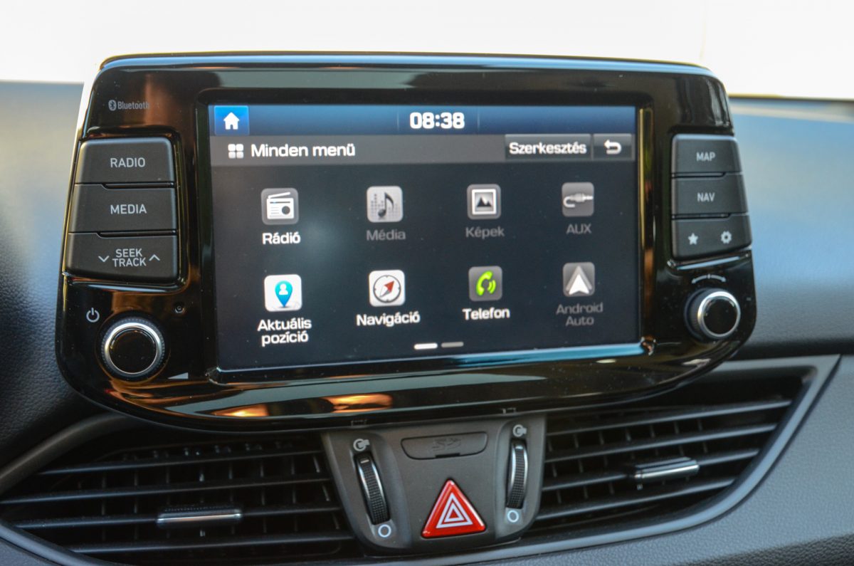 HYUNDAI I30