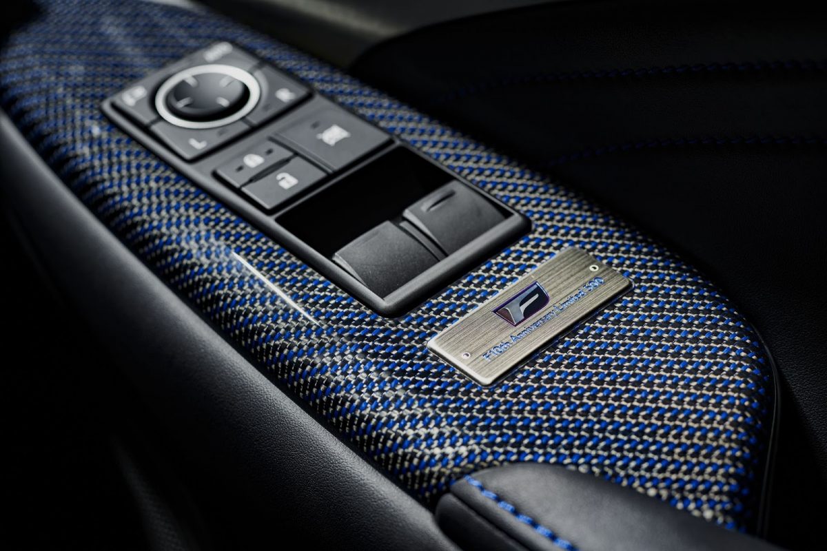 LEXUS RC-F