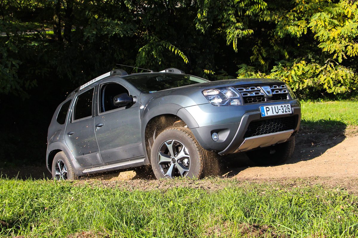 DACIA DUSTER