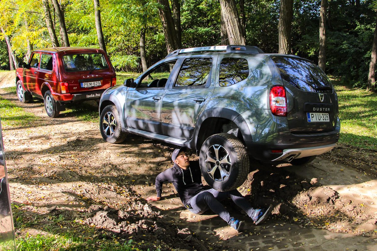 DACIA DUSTER