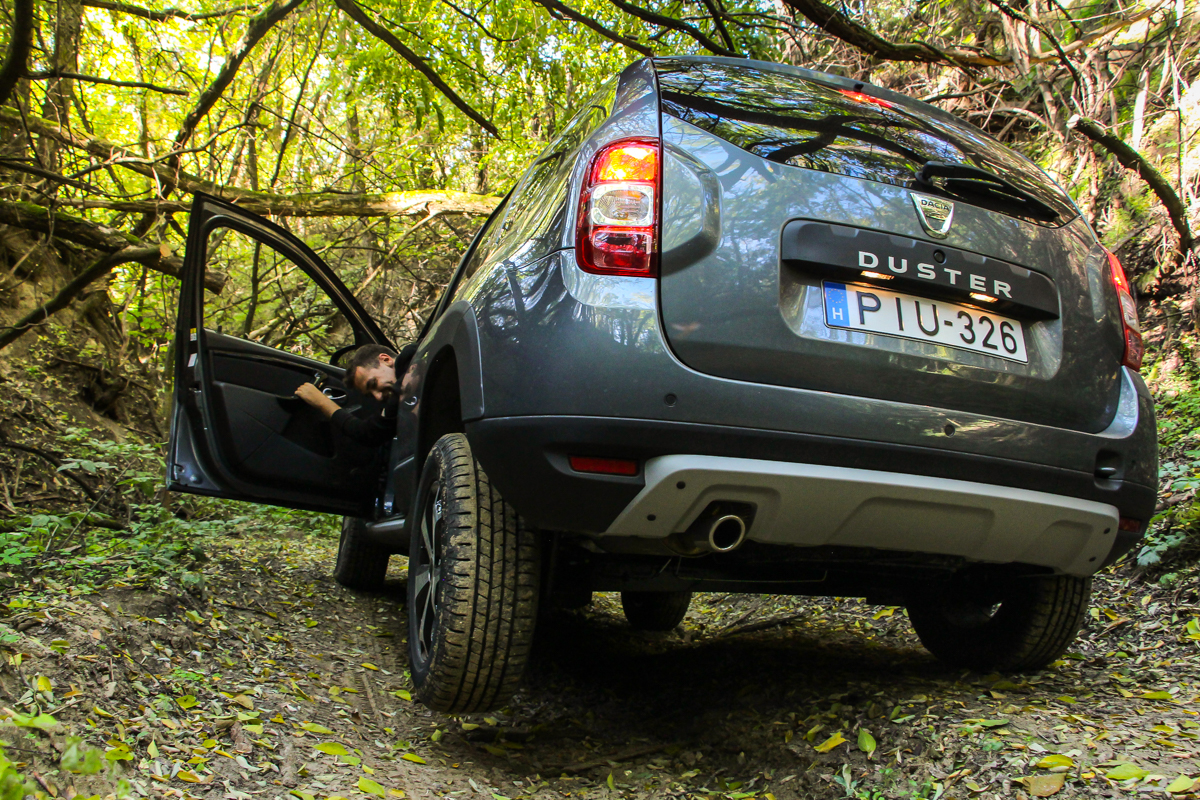 DACIA DUSTER