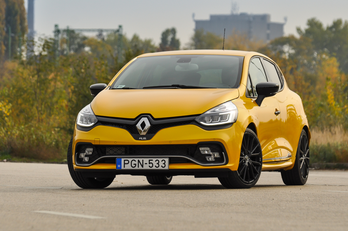 RENAULT CLIO