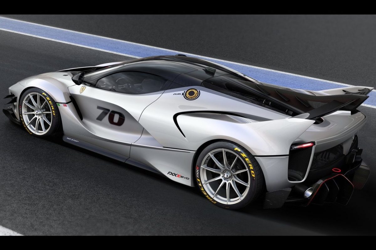 FERRARI LAFERRARI
