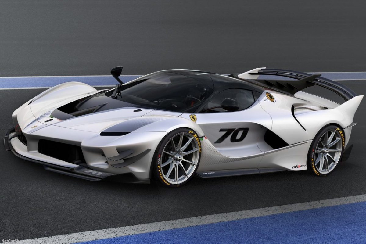 FERRARI LAFERRARI
