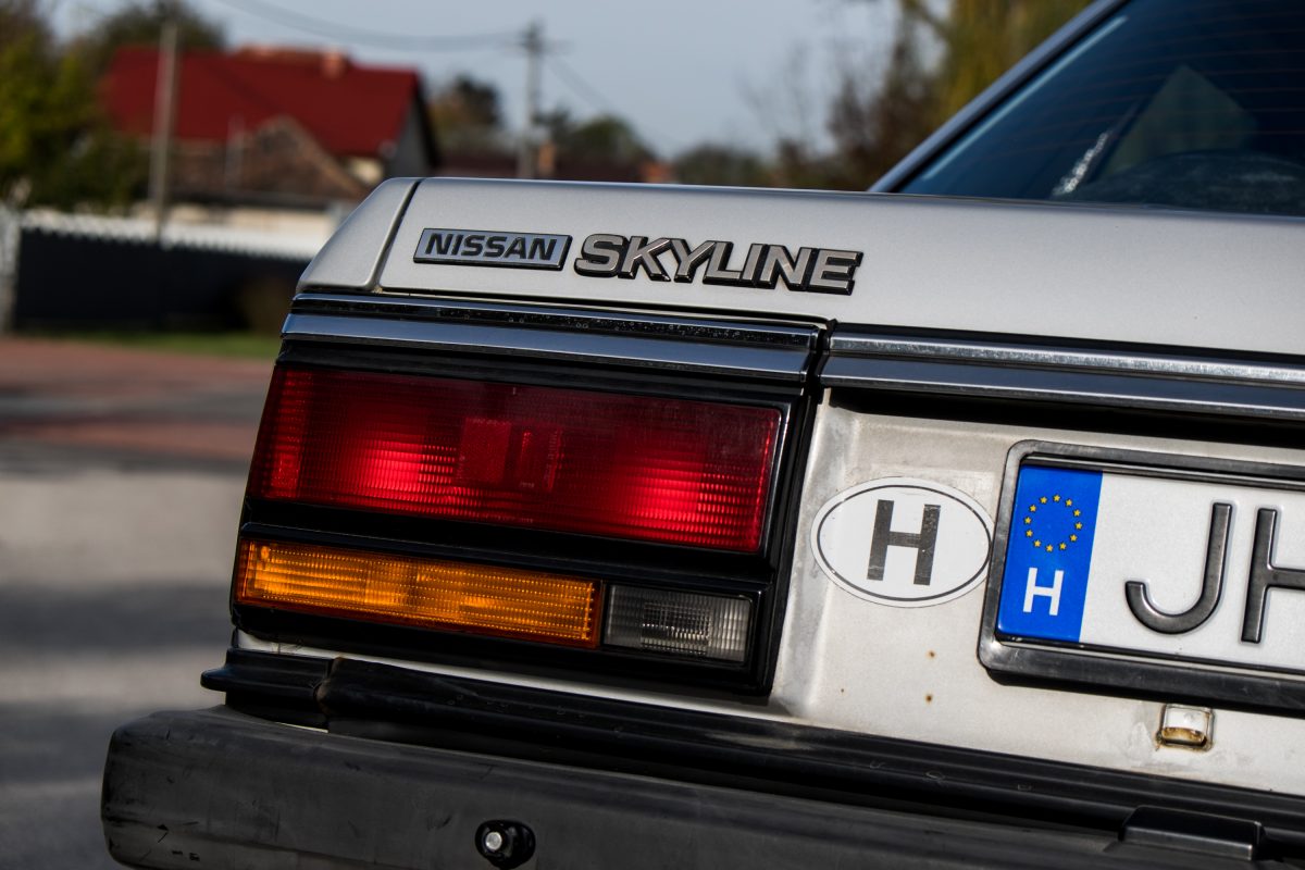 NISSAN SKYLINE
