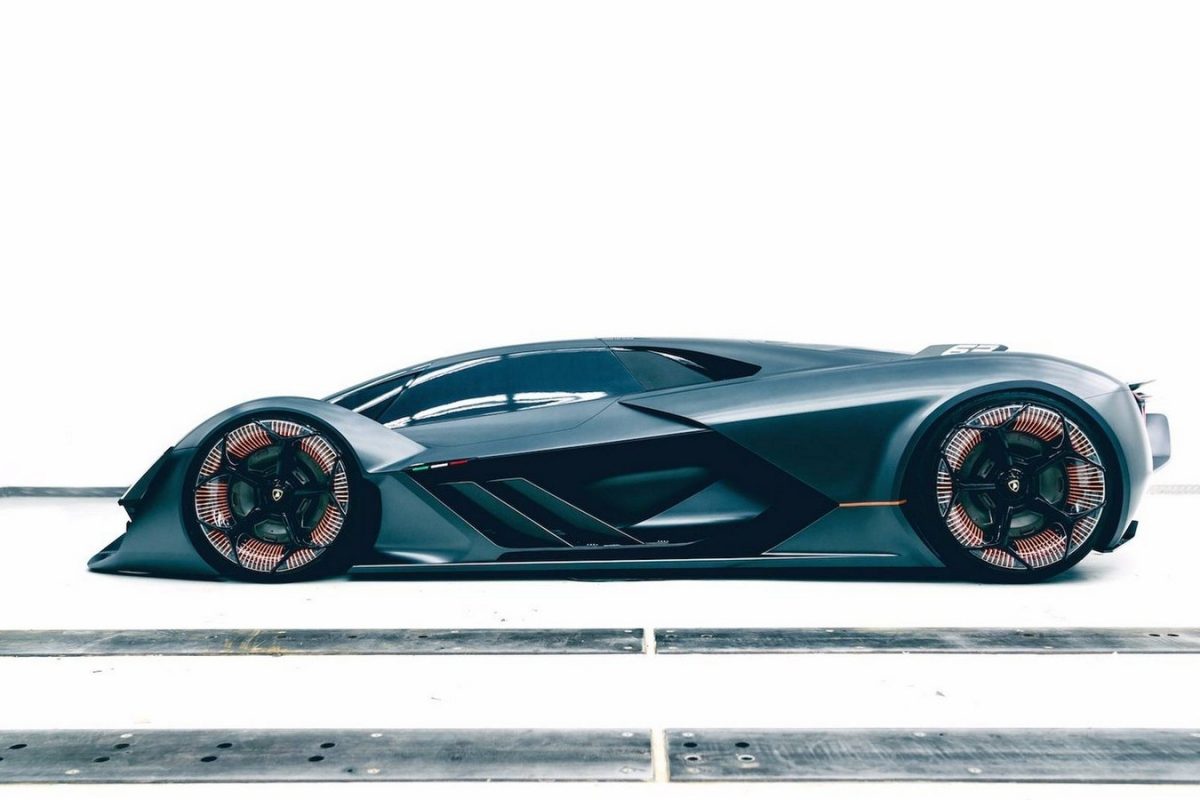 LAMBORGHINI