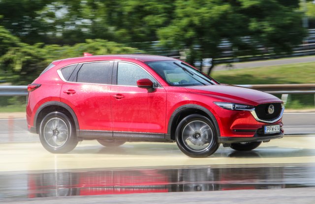 Vezetési élmény egy  SUV-ban - Mazda CX-5 teszt