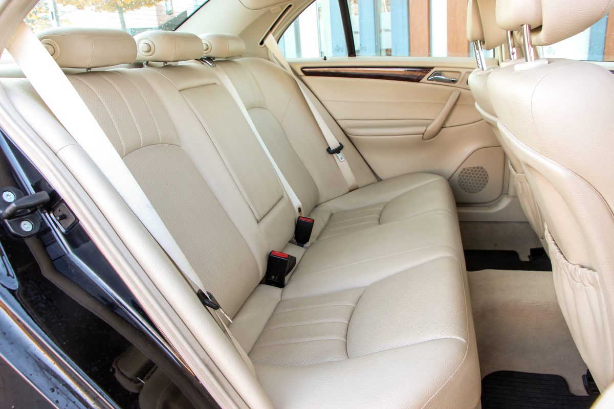 MERCEDES-BENZ C-OSZTÁLY