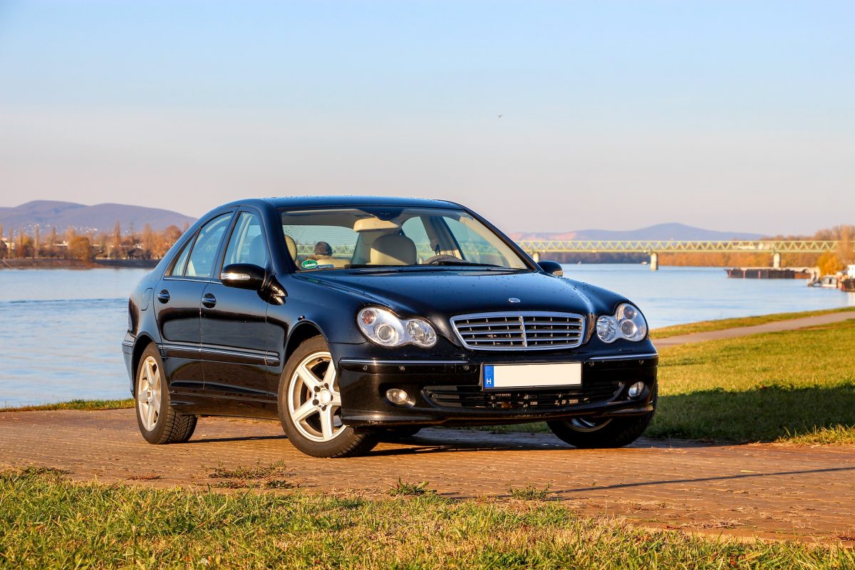 MERCEDES-BENZ C-OSZTÁLY