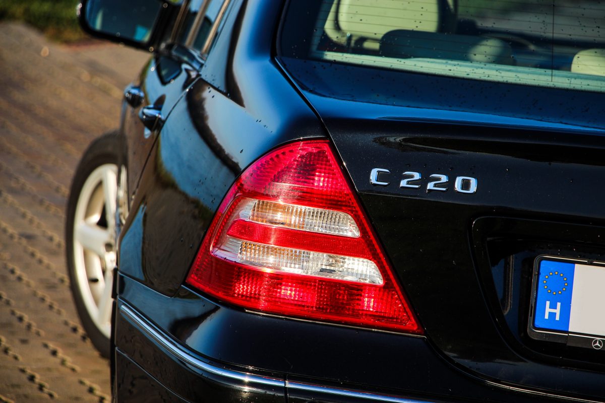 MERCEDES-BENZ C-OSZTÁLY