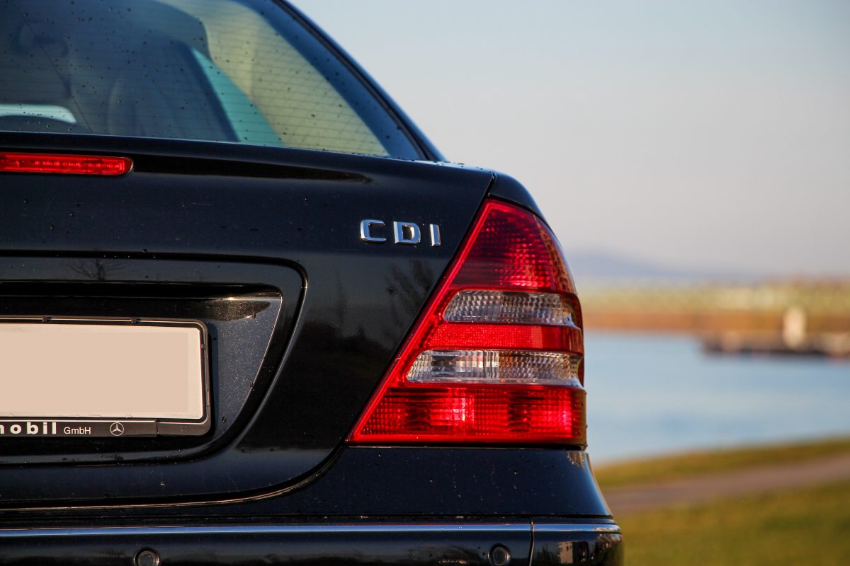 MERCEDES-BENZ C-OSZTÁLY
