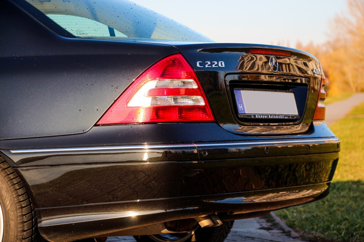MERCEDES-BENZ C-OSZTÁLY