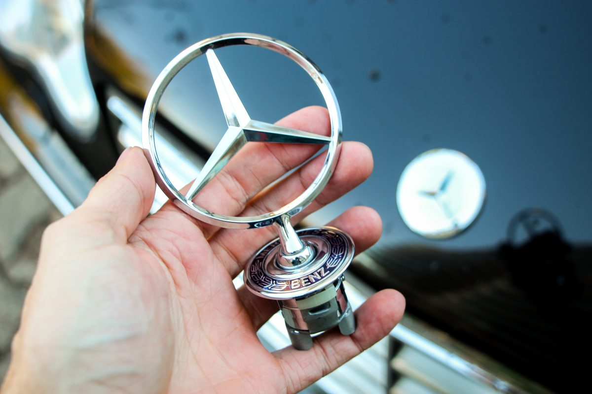 MERCEDES-BENZ C-OSZTÁLY