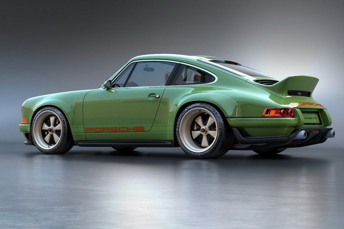 PORSCHE 911
