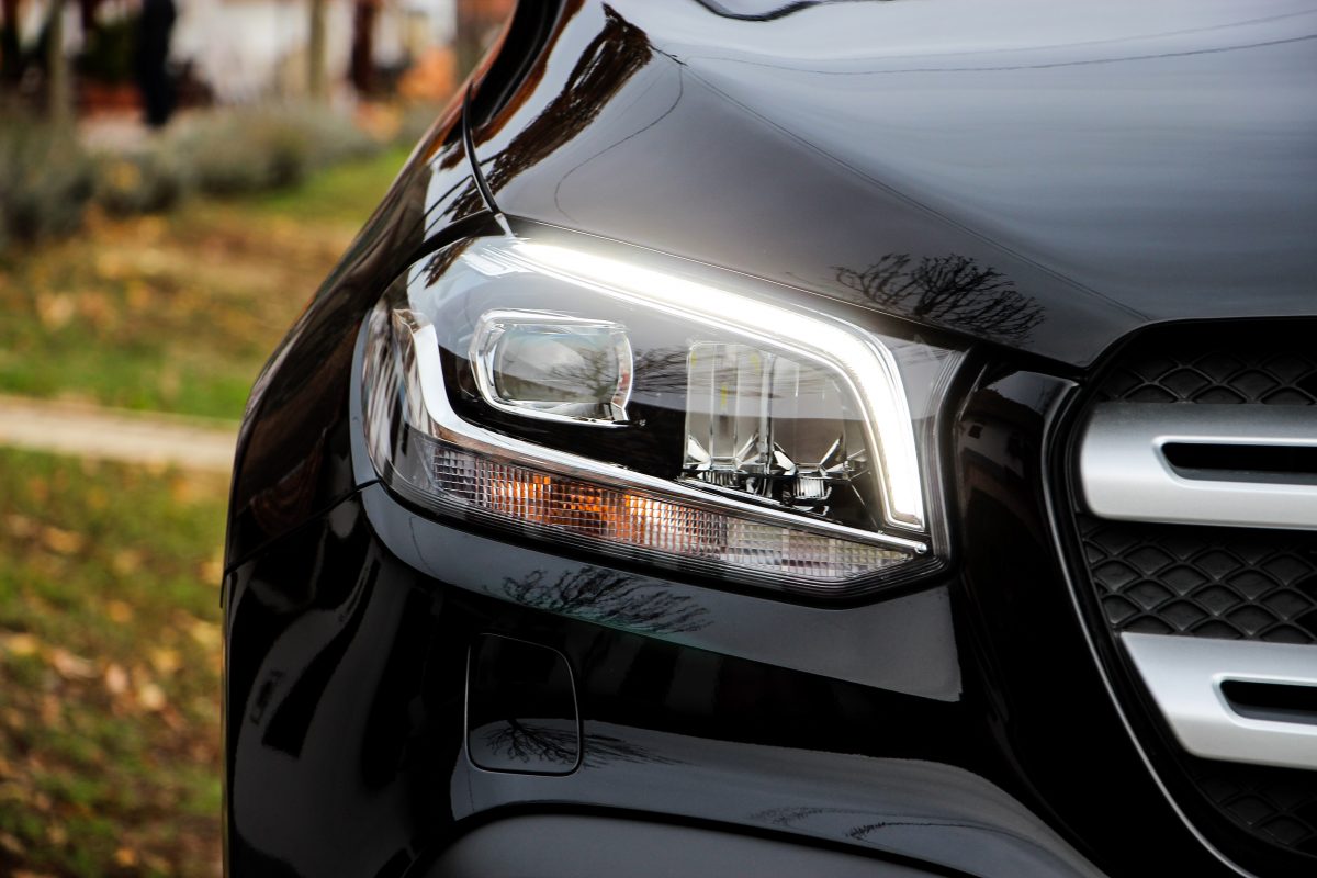 MERCEDES-BENZ