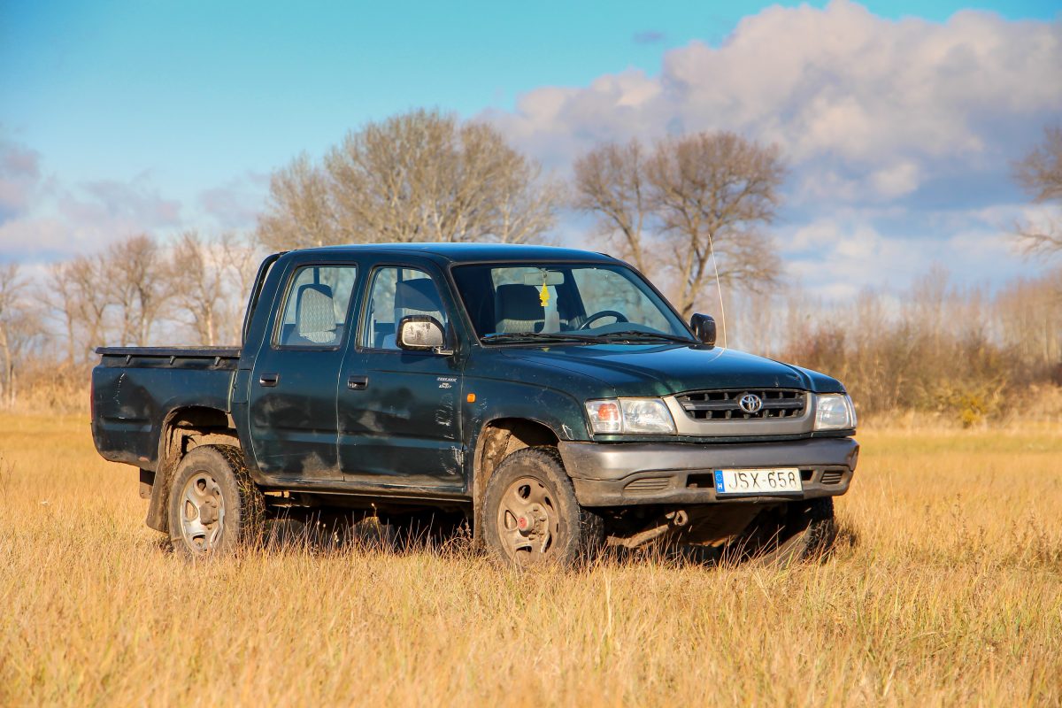 TOYOTA HI LUX