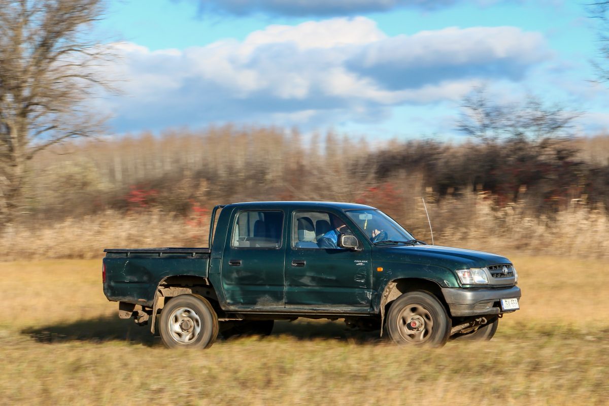 TOYOTA HI LUX