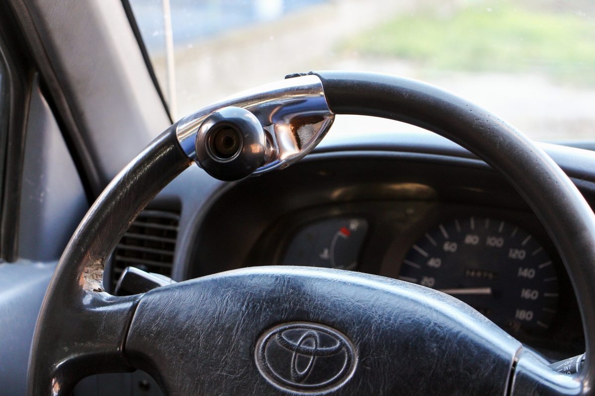 TOYOTA HI LUX