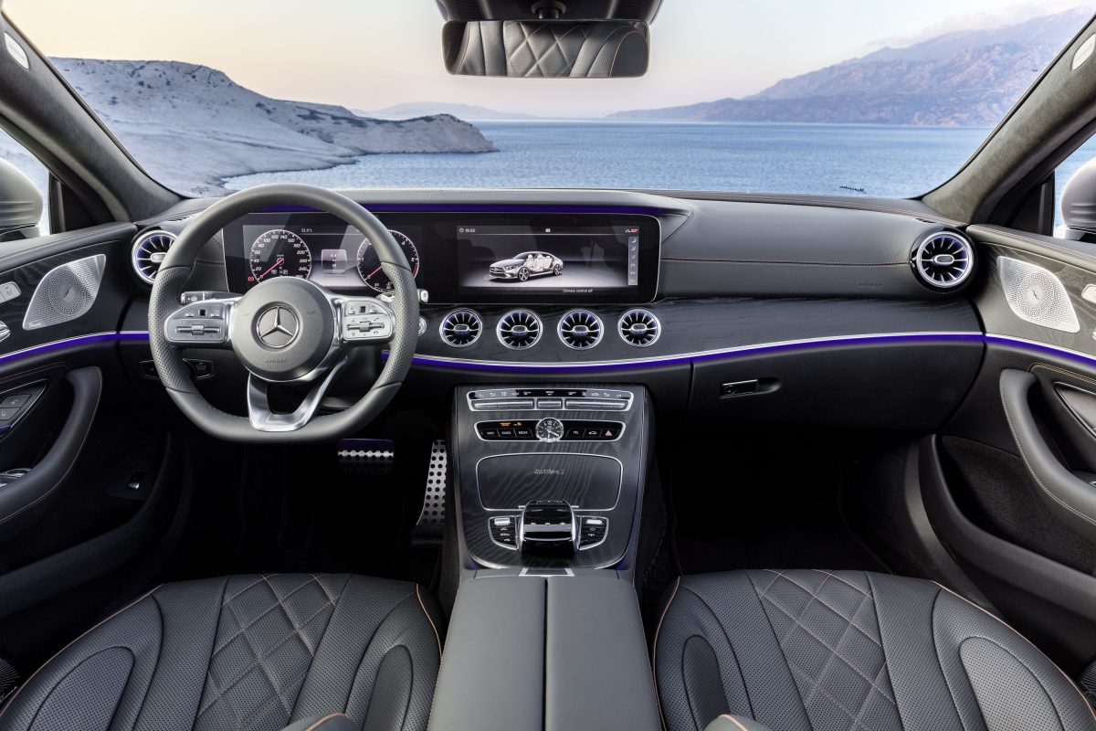 MERCEDES-BENZ