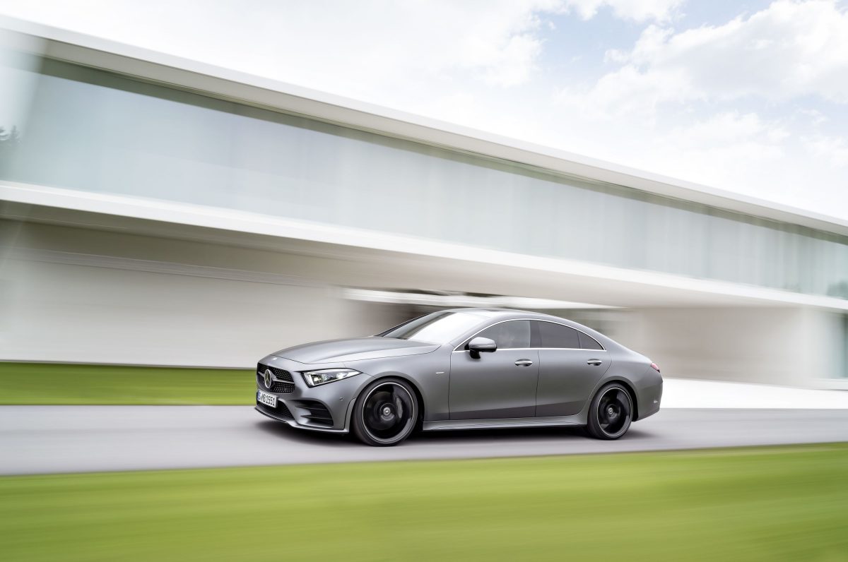 MERCEDES-BENZ
