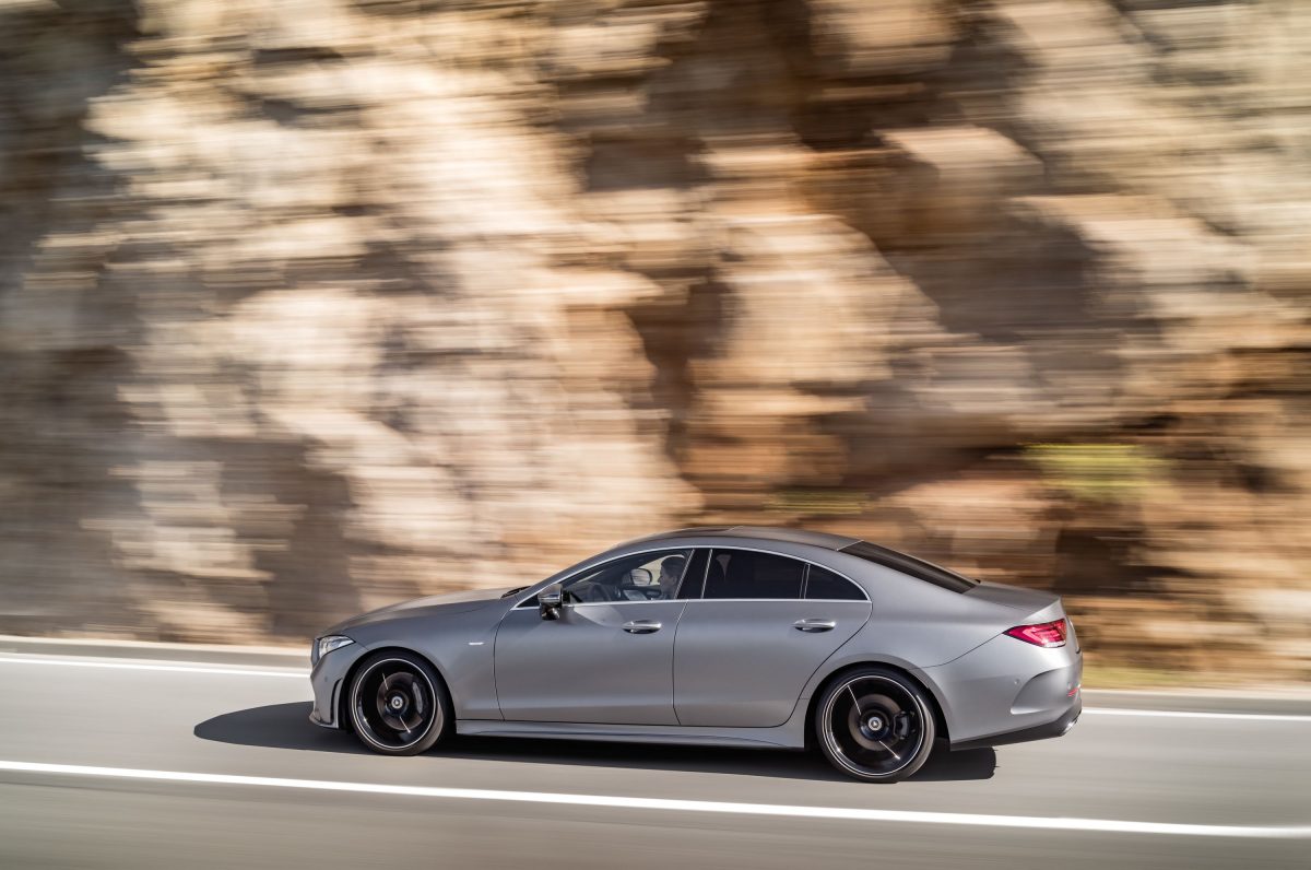 MERCEDES-BENZ