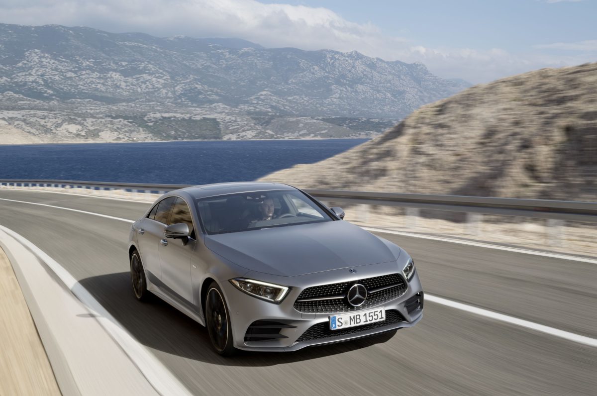MERCEDES-BENZ
