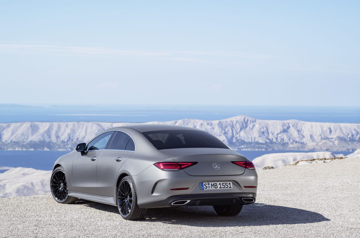 MERCEDES-BENZ