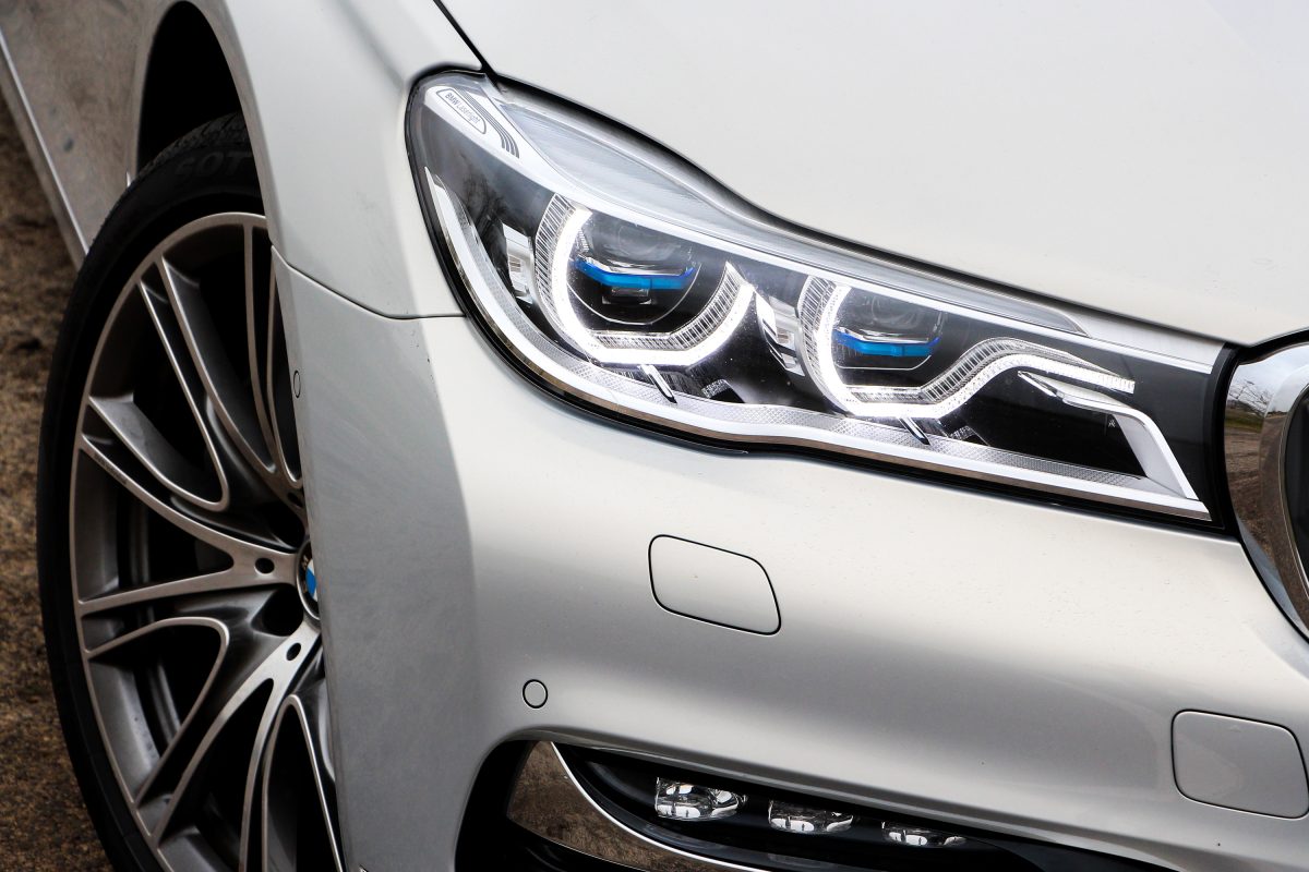 BMW 7-ES SOROZAT