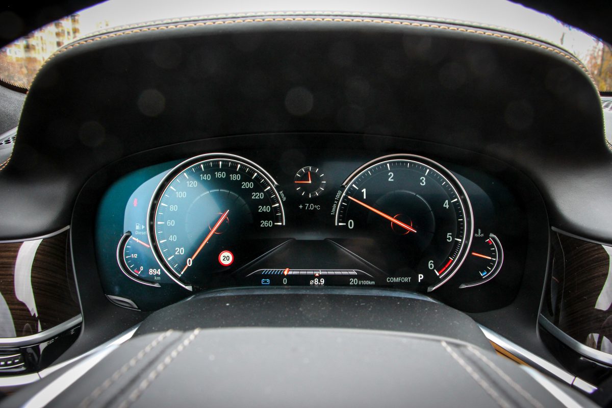 BMW 7-ES SOROZAT