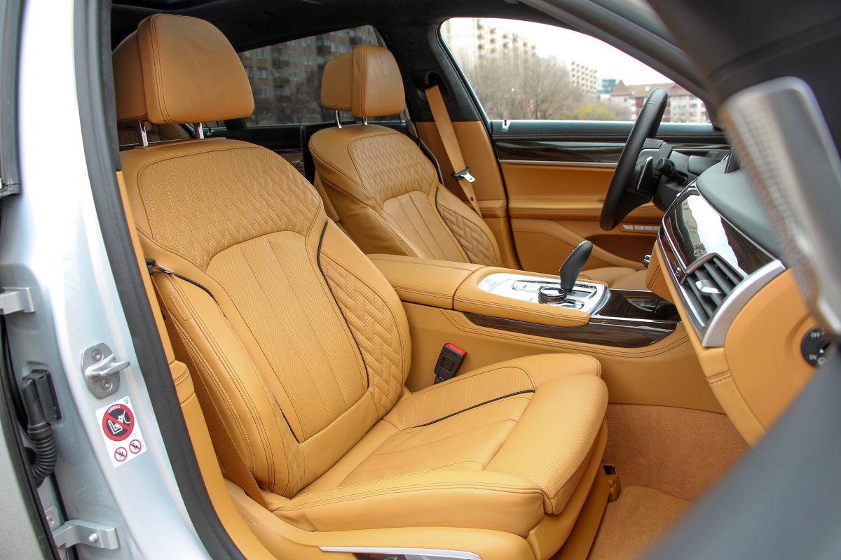 BMW 7-ES SOROZAT
