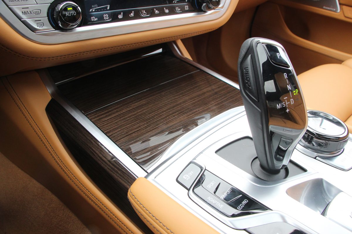 BMW 7-ES SOROZAT
