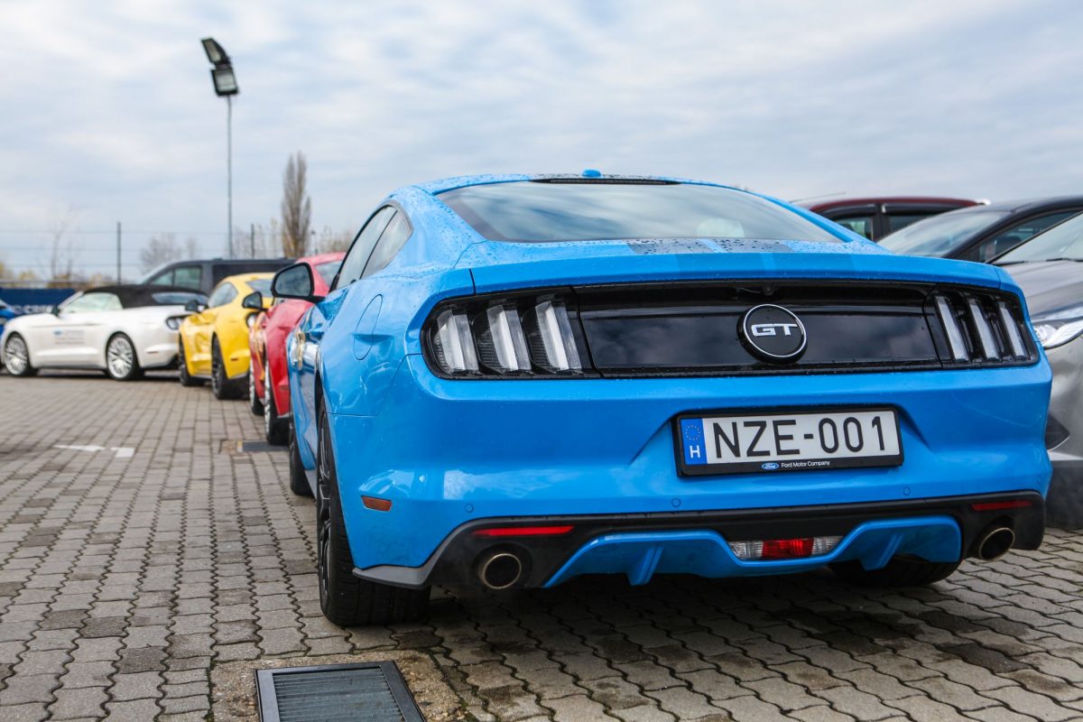 FORD