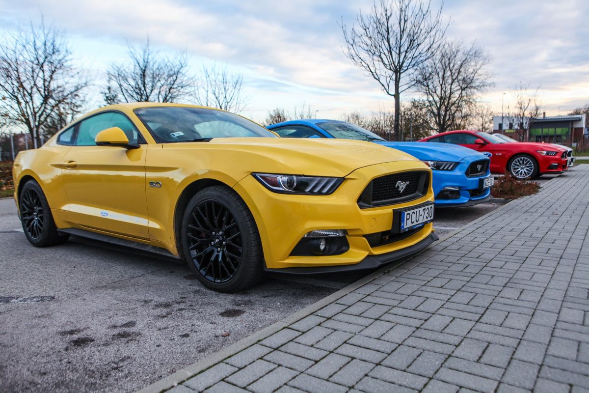 FORD