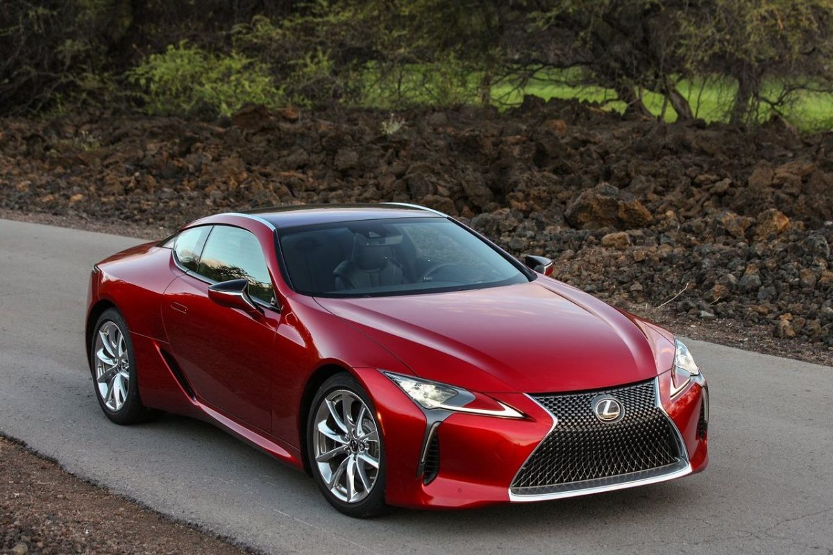 LEXUS