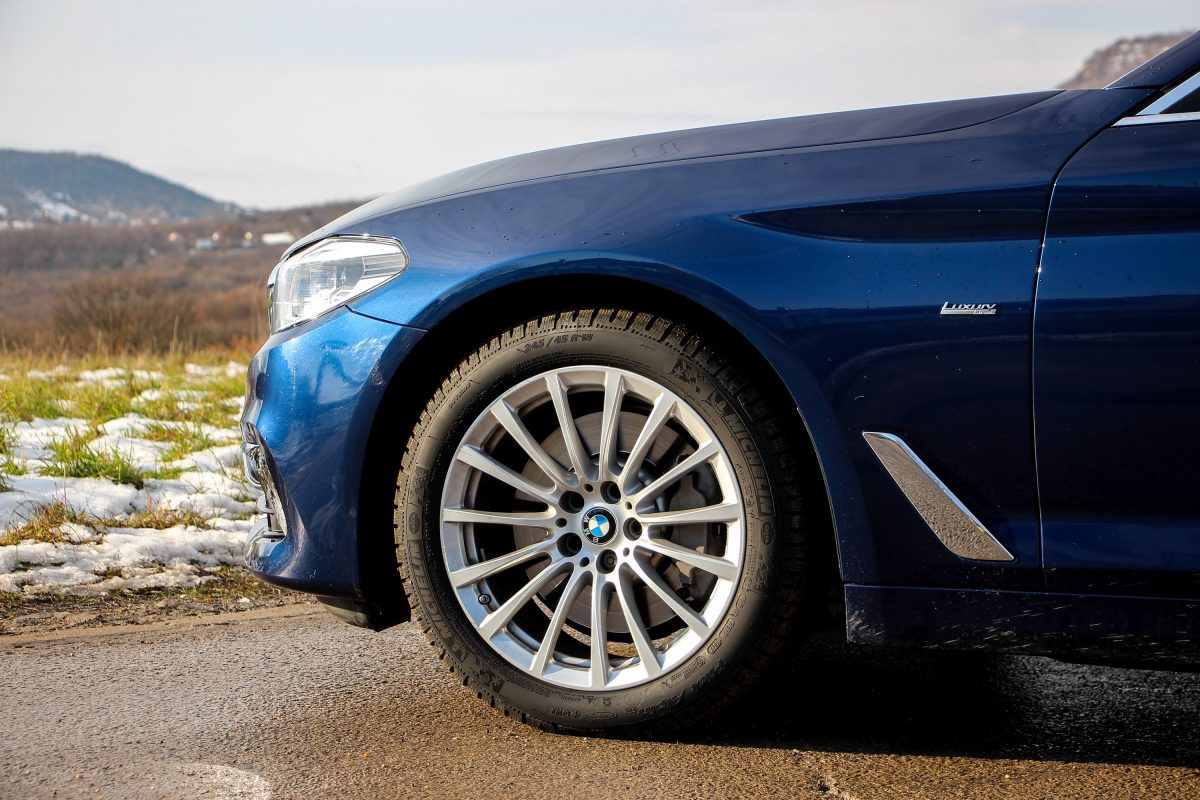 BMW 5-ÖS SOROZAT