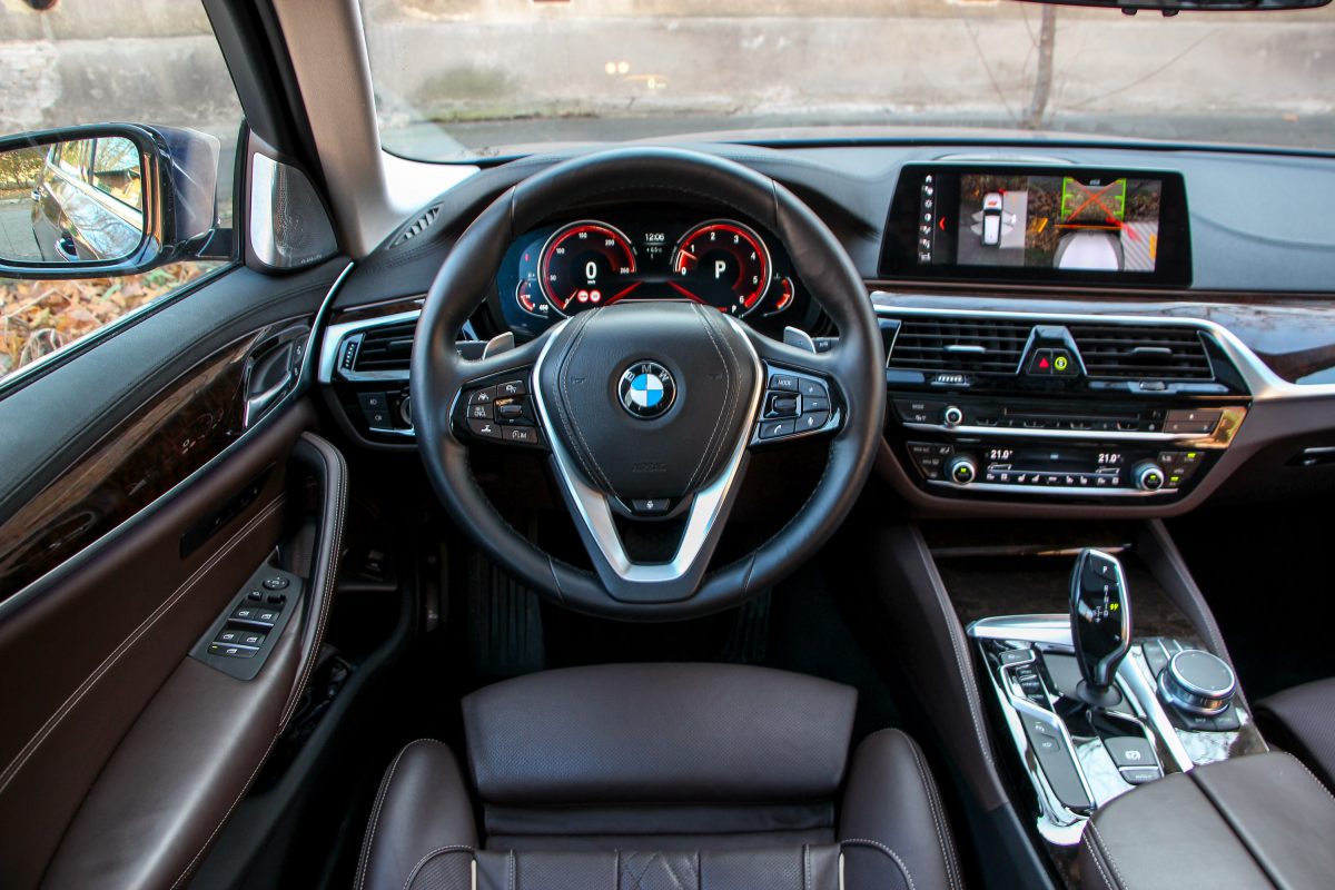 BMW 5-ÖS SOROZAT