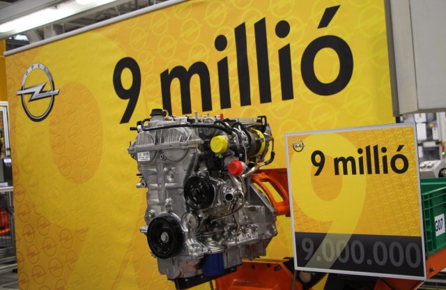 Kigyomlálja az Opel motorokat a PSA?