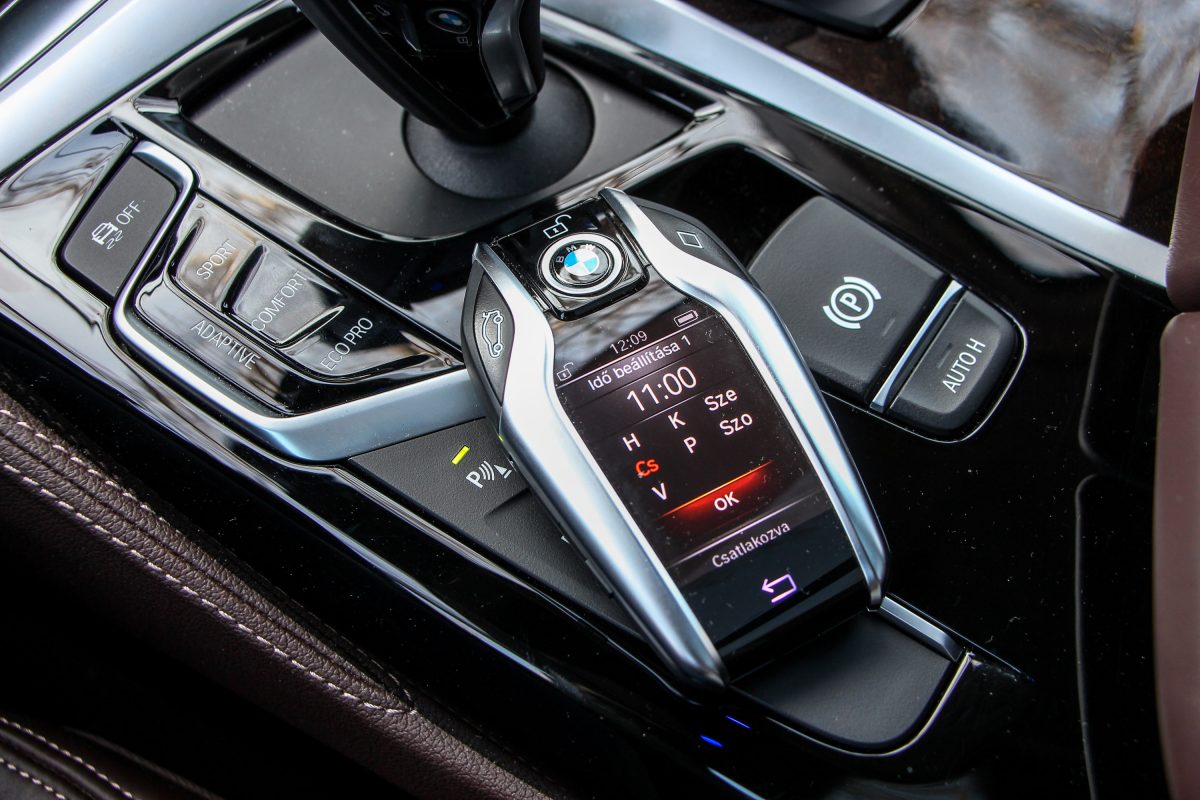 BMW 5-ÖS SOROZAT