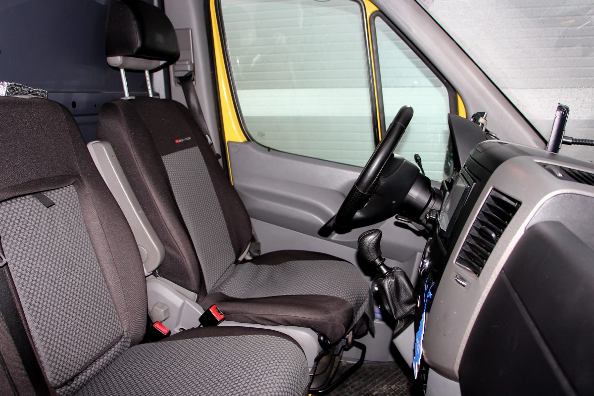 VOLKSWAGEN CRAFTER