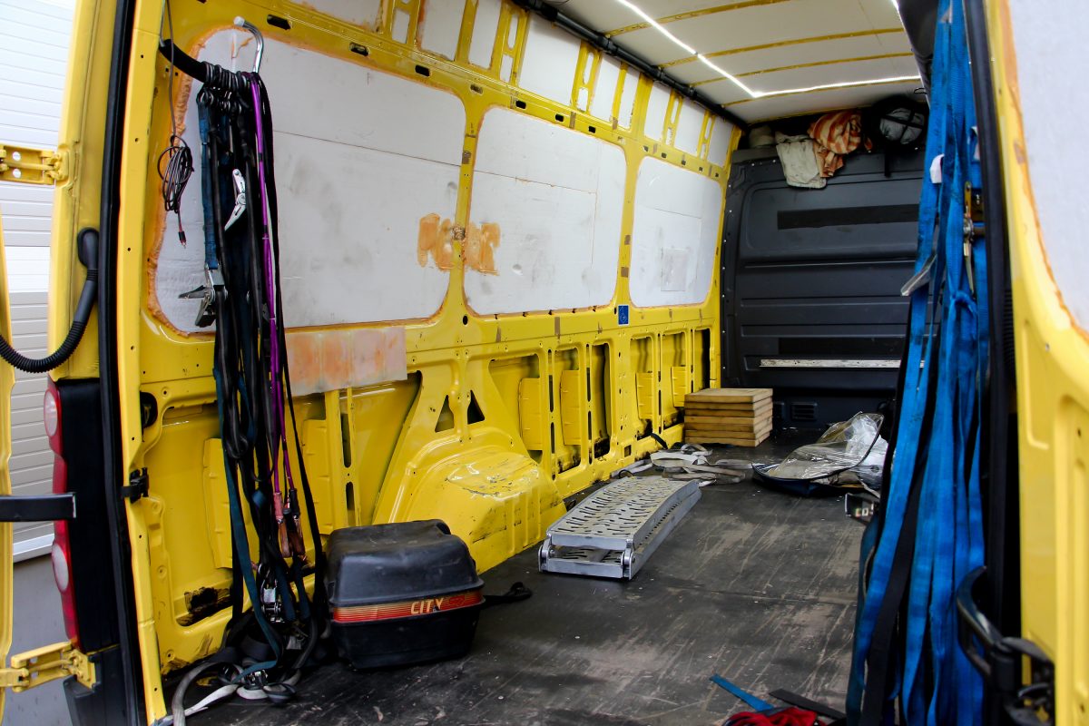 VOLKSWAGEN CRAFTER