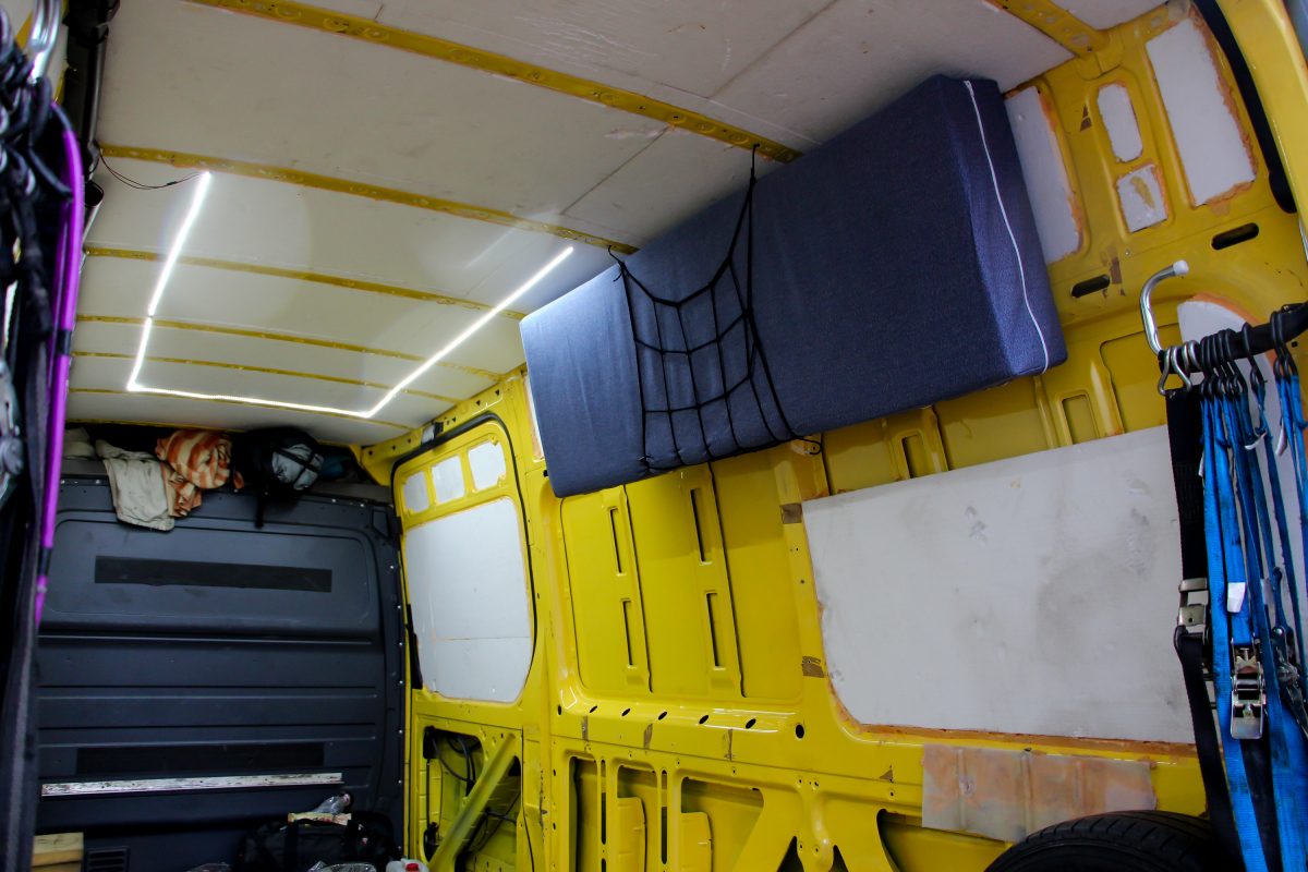 VOLKSWAGEN CRAFTER