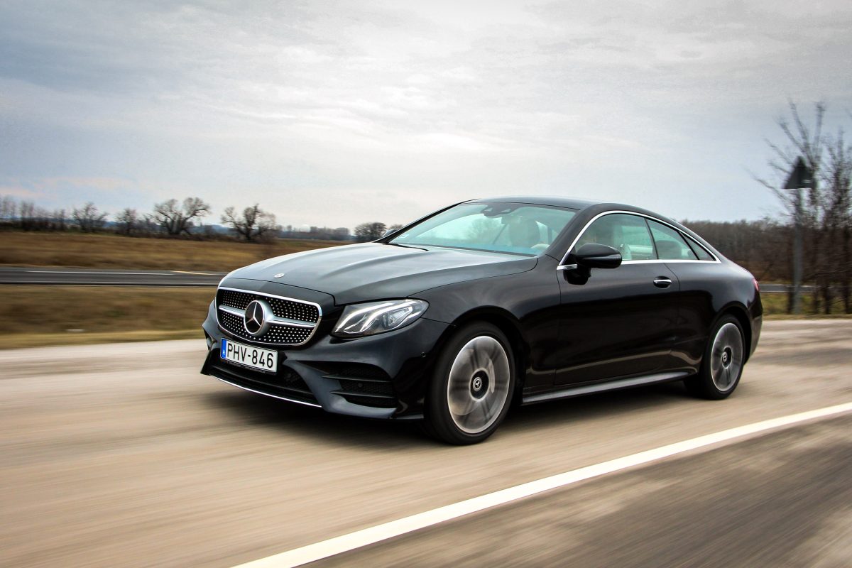 MERCEDES-BENZ E-OSZTÁLY