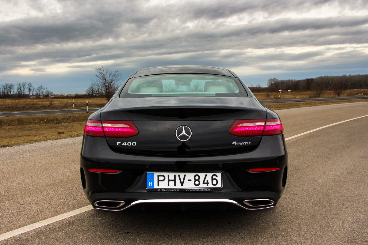 MERCEDES-BENZ E-OSZTÁLY